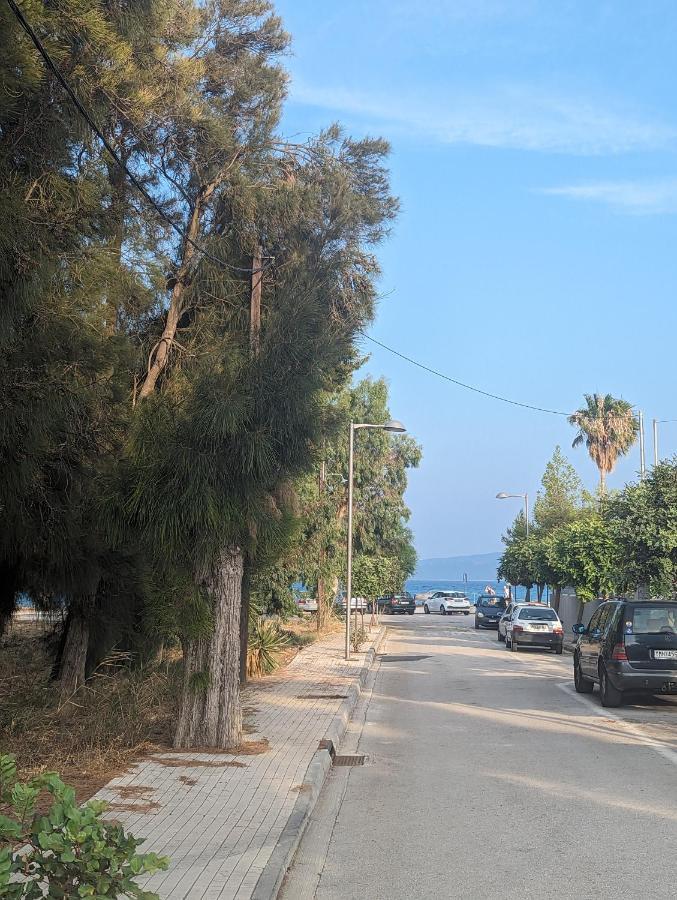 Λευτέρης Vila Isthmia Exterior foto